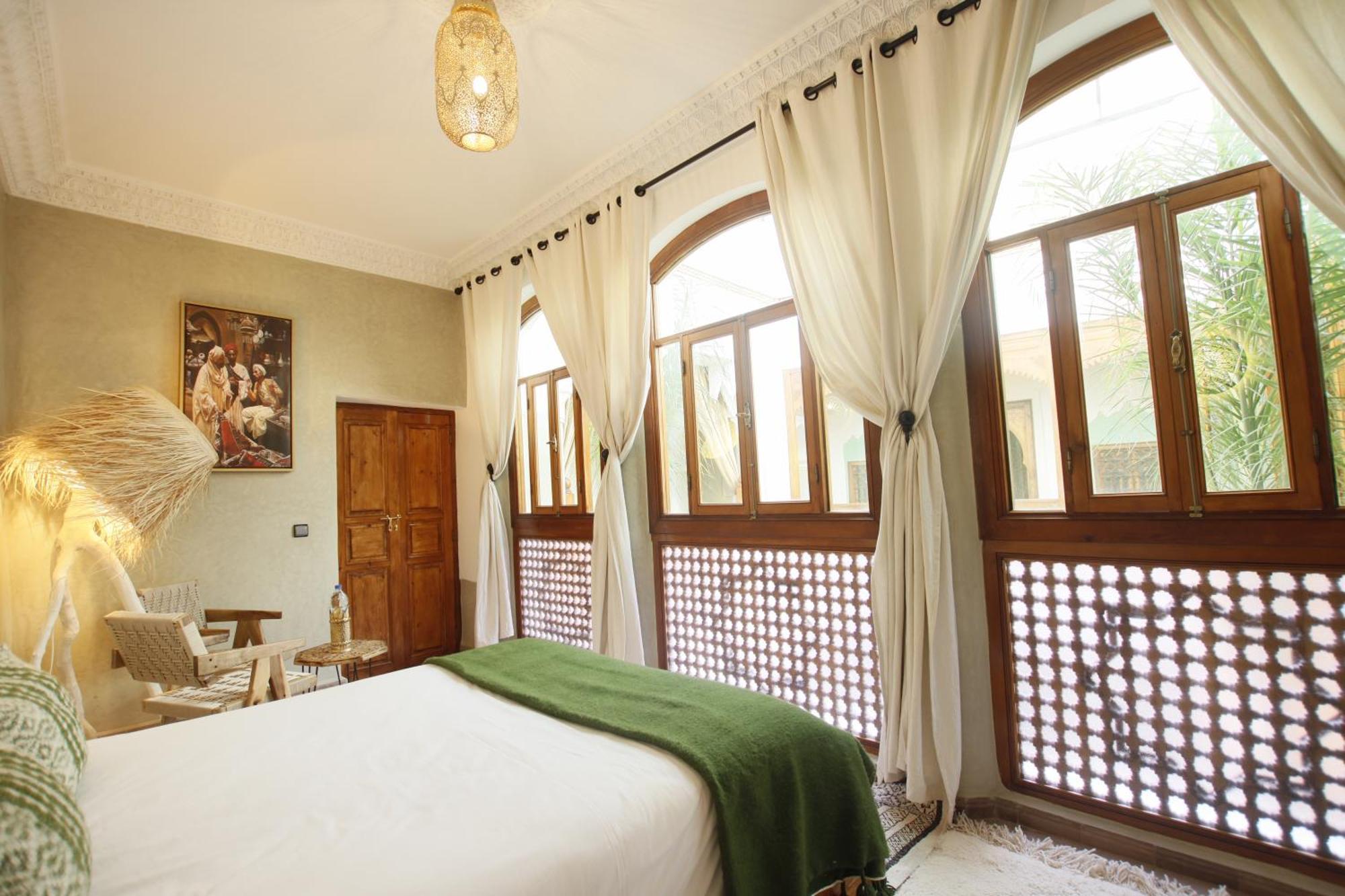 Riad Chez Henriette Marrakesh Exterior photo