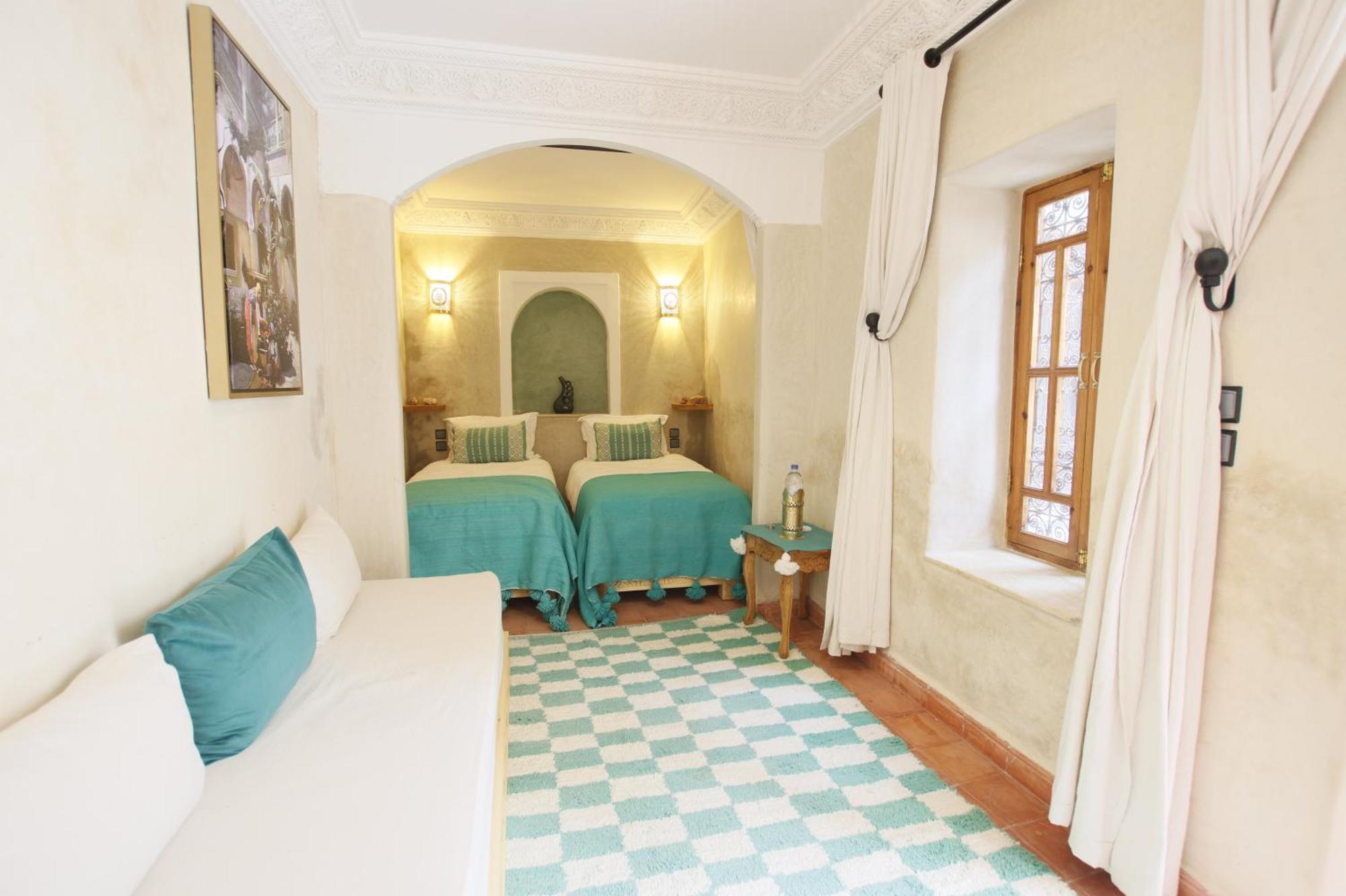 Riad Chez Henriette Marrakesh Exterior photo