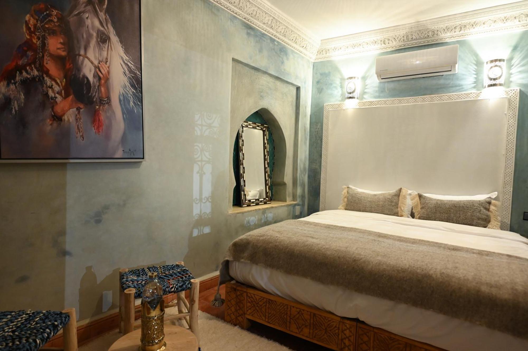 Riad Chez Henriette Marrakesh Exterior photo