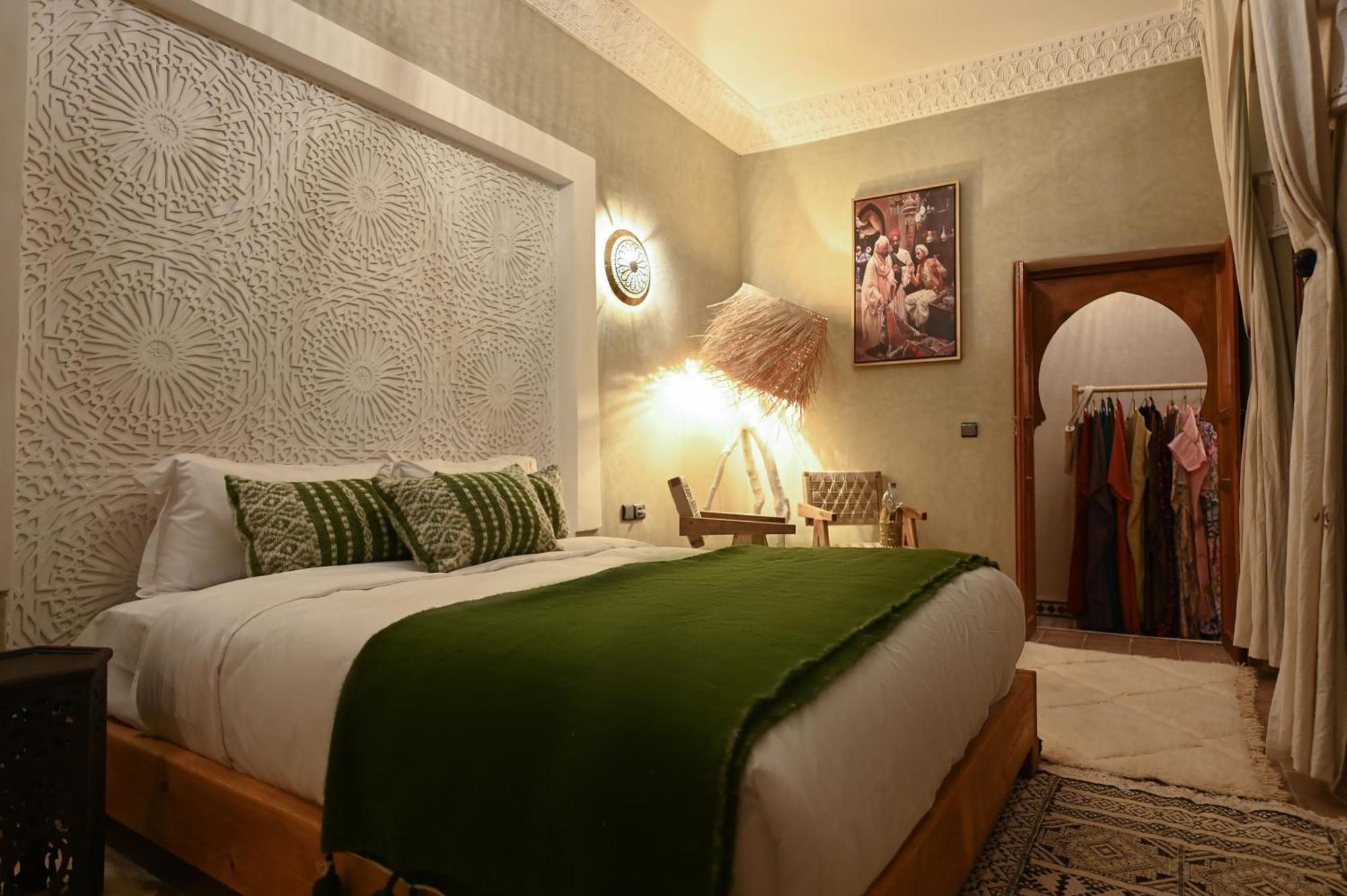 Riad Chez Henriette Marrakesh Exterior photo