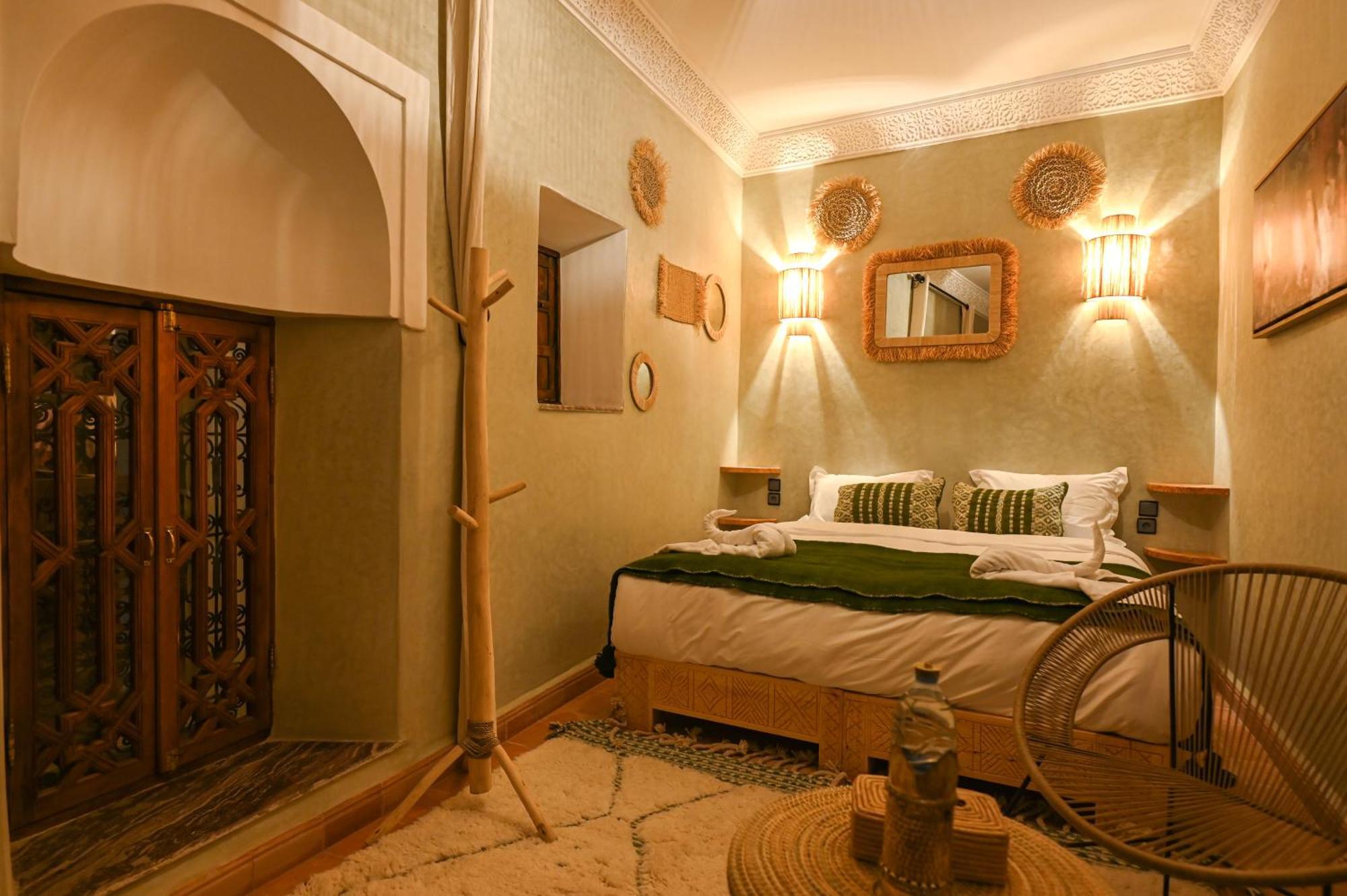 Riad Chez Henriette Marrakesh Exterior photo