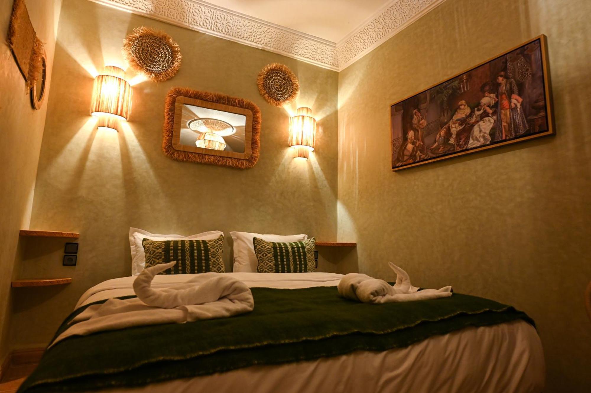 Riad Chez Henriette Marrakesh Exterior photo