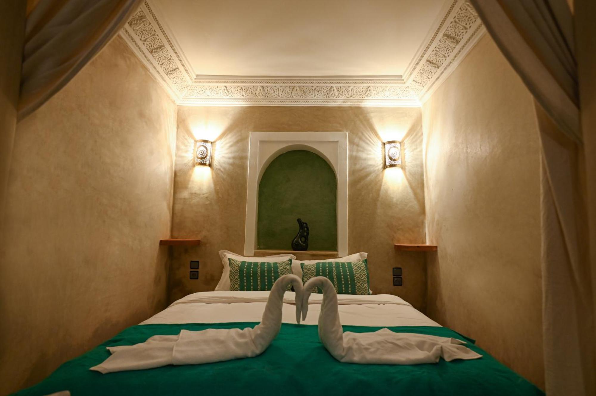 Riad Chez Henriette Marrakesh Exterior photo